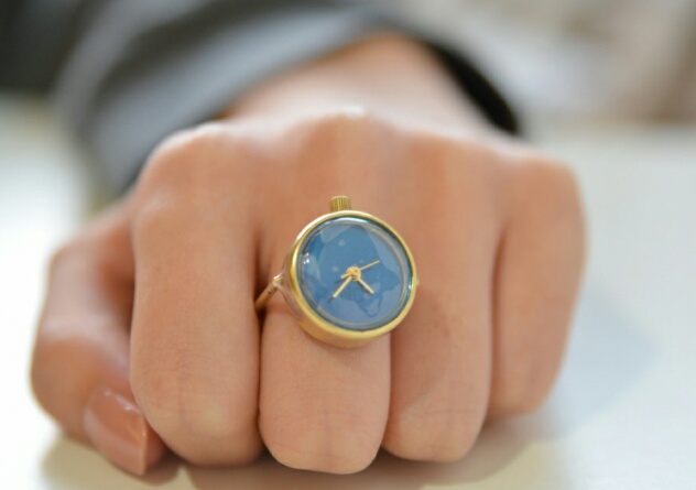 変わった時計 Salon De Roi サロン ド ロイ